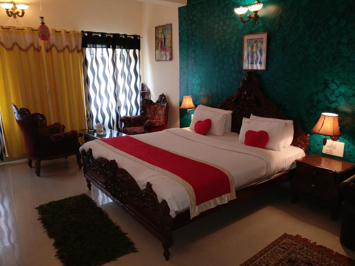 Hotel Raj Mahal Chikmagalūr Esterno foto